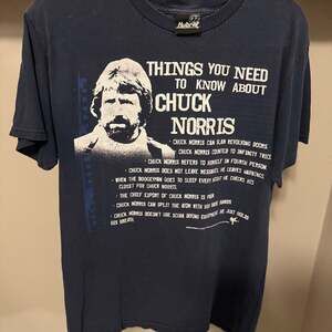 Hybrid Tees "Things You Need To Know About Chuck Norris" 2008 Facts T-Shirt